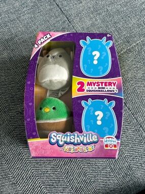 Squishville Farm Squad 2" -4 Pack- 2 Mystery Mini Squishmallows- NIB